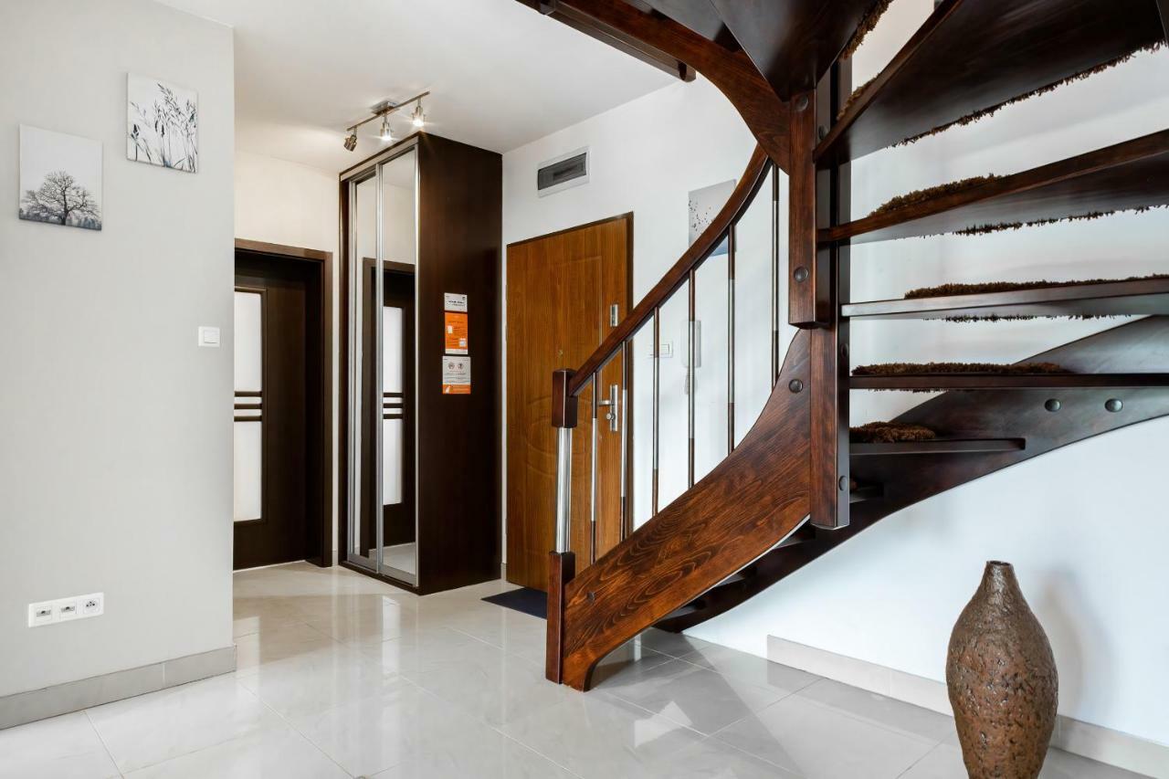Apartments Wroclaw Manganowa By Noclegi Renters Ngoại thất bức ảnh