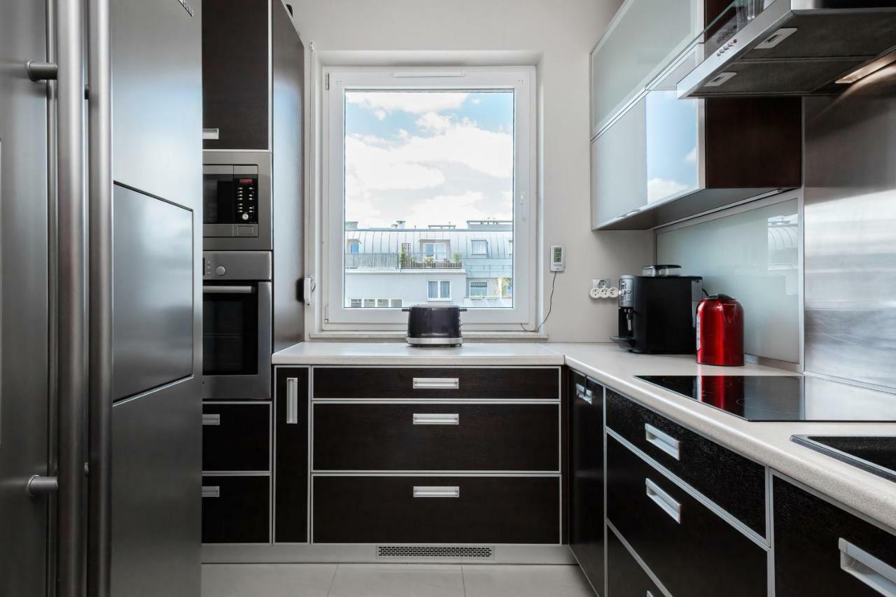 Apartments Wroclaw Manganowa By Noclegi Renters Ngoại thất bức ảnh